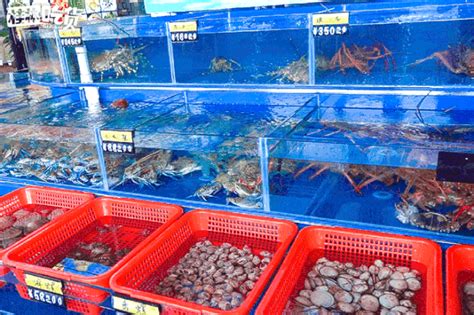 在桂林60多一位的海鲜自助到底值不值？今天来一家新店一探究竟在 - YouTube