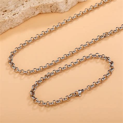 Elevate Your Style with the O-Shape Cross Chain Necklace and Bracelet