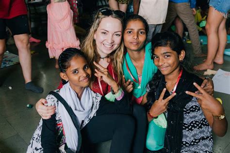 Learning a Language 的图像结果