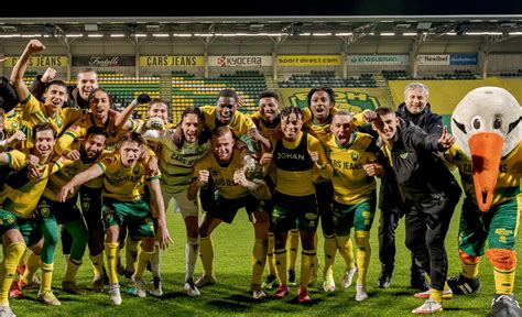 Bied nu mee op wedstrijd gedragen shirt van jouw favoriete ADO Den Haag ...