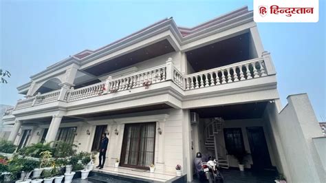 Where did crores of rupees come from for bungalow of Alok, accused in ...