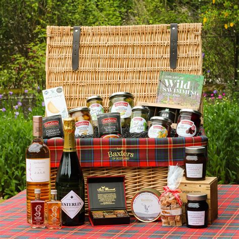 Scottish Christmas Hampers - Fine Food & Drink from Scotland
