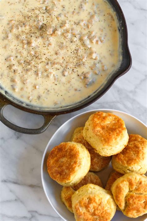 Easy Sausage Gravy Recipe