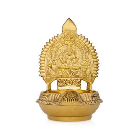 Giri - Kamakshi Kubera Deepam | Brass Diya | Pooja Lamp
