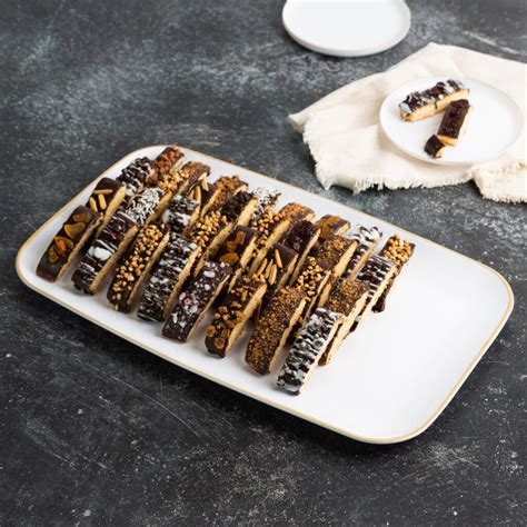 Organic White/Gold Rim Trays 18" x 11" - EZ Party USA