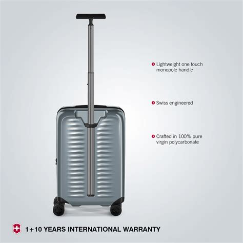 Victorinox Swiss Designed Airox Frequent Flyer Hardside, Cabin Luggage