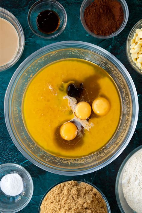 Baileys Red Velvet Blondies