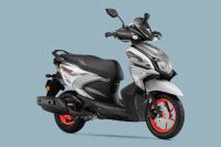 Yamaha RayZR Street Rally 125 Fi Hybrid Scooter Picture Gallery. MATT ...