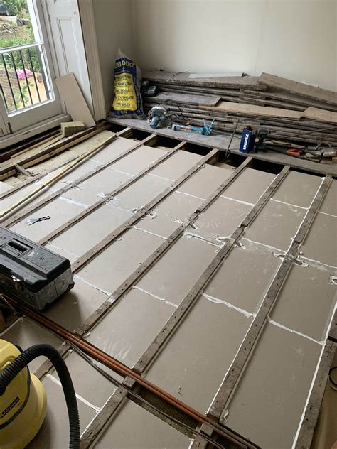 How To Shim A Floor Level | Viewfloor.co