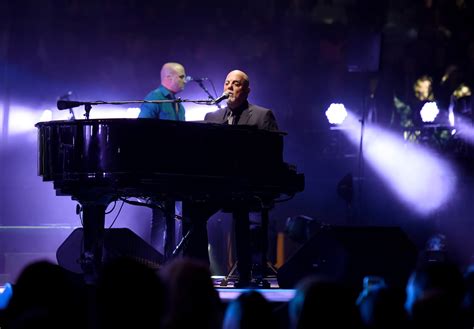 Billy Joel Photos Photos - Billy Joel in Concert - New York, New York ...