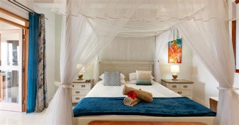 Sea Splash Self Catering - Apartment - Deluxe Suite with Sea View (2 ...