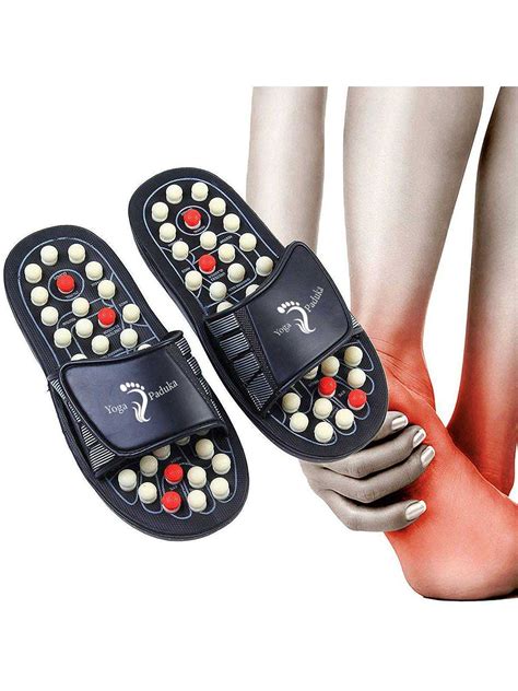 ZURU BUNCH Unisex Black & White Acupressure Foot Relaxer Foot Slippers ...