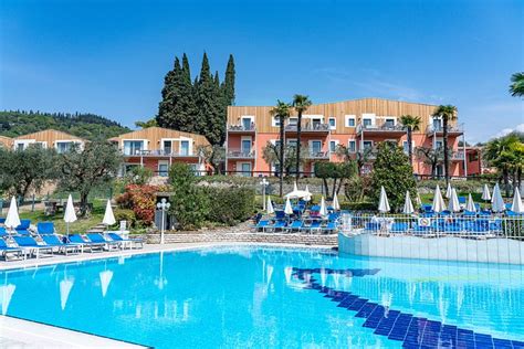 RESIDENCE ARCA (Bardolino, Lake Garda) - Hotel Reviews, Photos, Rate ...