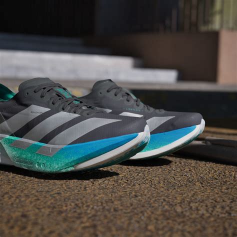 Shoes - Adizero Adios Pro 4 Shoes - Black | adidas Qatar