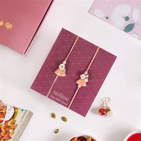Home Decor Rakhi Hamper Set Of 6 Online - Premium Gift Hamper | Nestasia