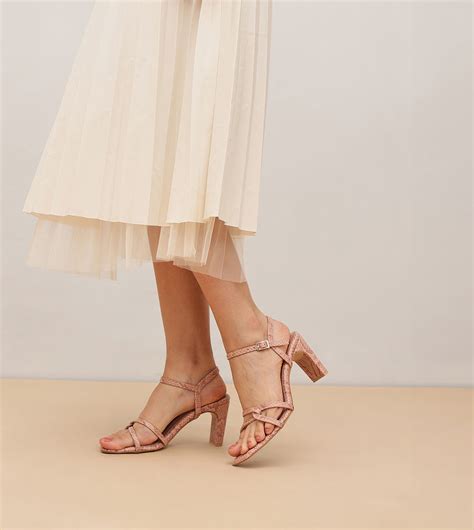 Pairie Tales: Fashion-Forward & Comfortable Heels, Flats, Sandals ...