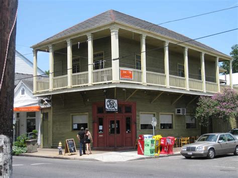 Restaurants on Magazine Street in New Orleans