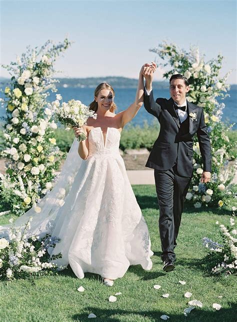 Seattle Tennis Club Wedding | Jacqueline Benét Photography