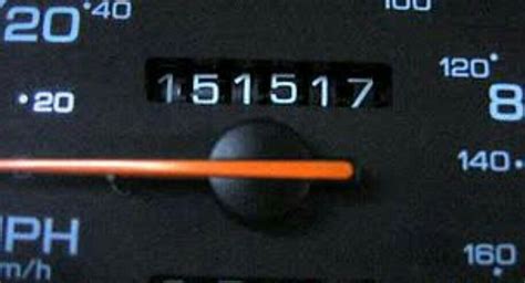 what is odometer and automobile - Brainly.in