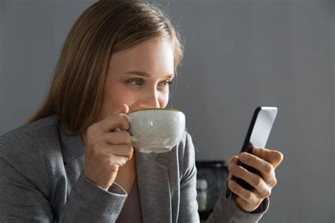 How To Read Messages Without Read Receipts On Facebook Messenger ...