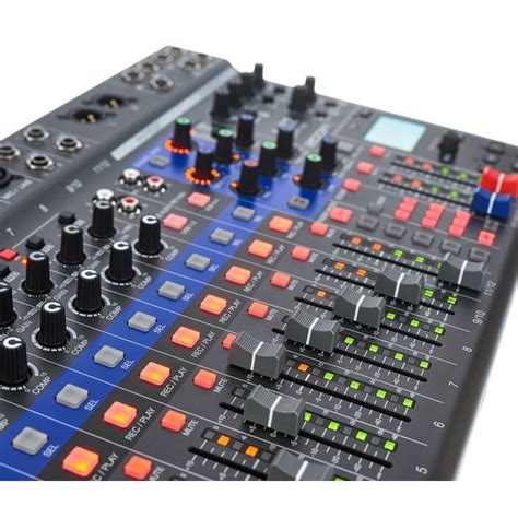 Image result for Zoom Live Track 12 Tutorial