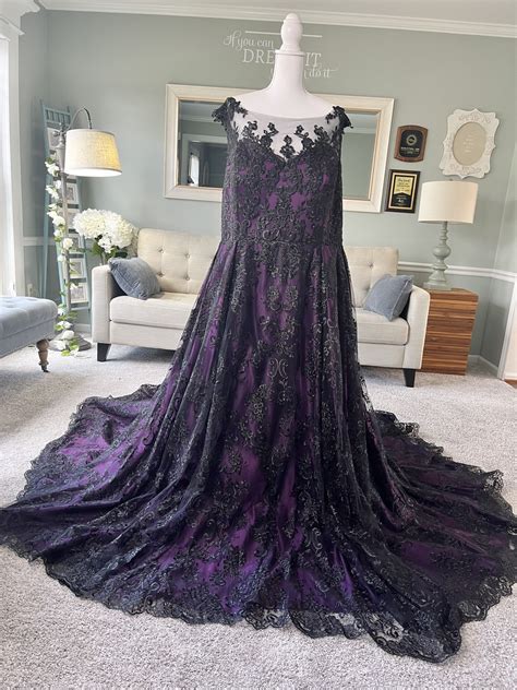 2-in-1 Black and Purple Wedding Dress with Removable Train