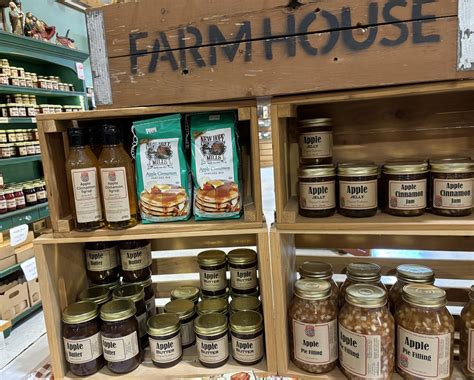 Shenandoah Heritage Market is Virginia's country shopping gem