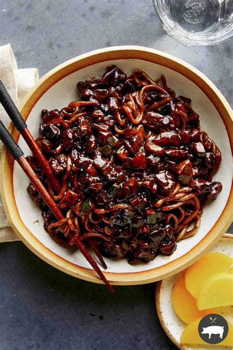 Jajangmyeon (Noodles with Black Bean Sauce) - Spoon Fork Bacon