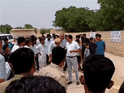 Student dies after school gate collapses in Jaisalmer: Family stages ...