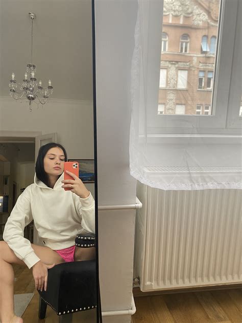 TW Pornstars - Matty Mila Perez. Twitter. Bitch sit like a lady🤨. 12:25 PM - 19 Sep 2022