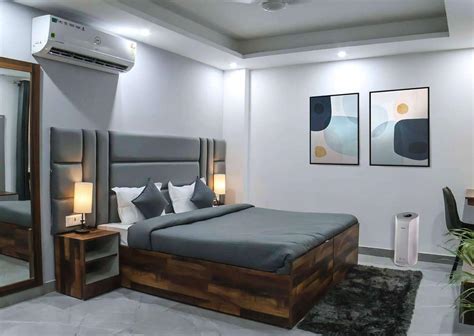 Housr Platinum Iffco Chowk