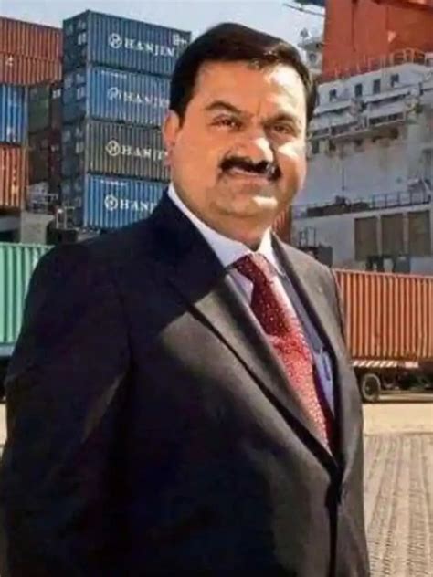 कब थमेगा हिंडनबर्ग का कहर? अडानी 22वें नंबर पर खिसके - Gautam adani now ...