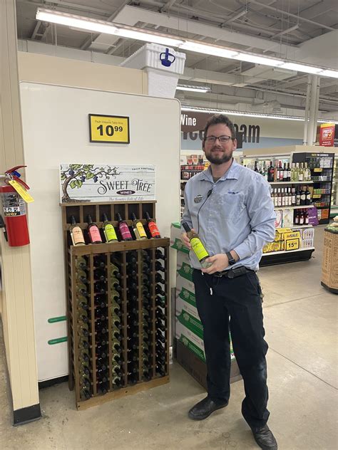Food Lion – Pembroke – Paulk Vineyards