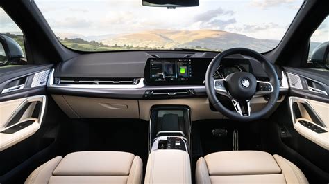 BMW X1 Driving, Engines & Performance | Top Gear