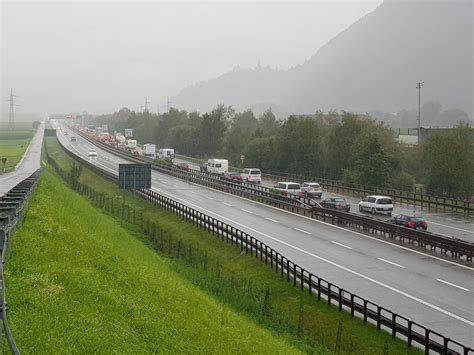 Mega-Stau legt Brennerautobahn lahm - UnserTirol24