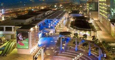 Cyber Hub: A Technology and Entertainment Destination in Gurugram ...