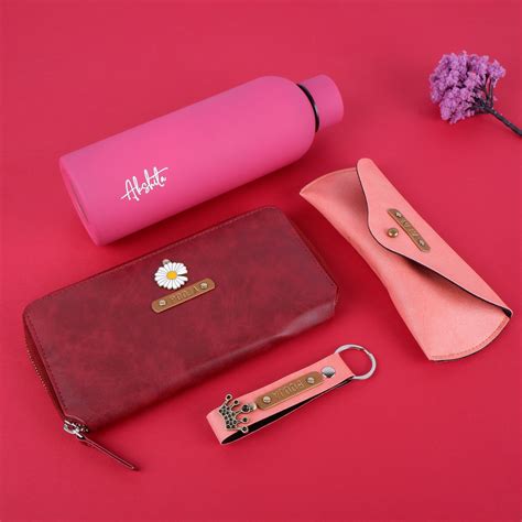 Customized Couple Gifts, Personalized Gifts for Couples - The Junket