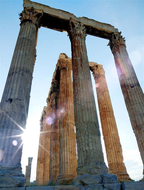 Top 5 Ancient Greek Temples to Explore in Greece | EF Go Ahead Tours
