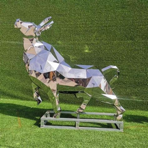 不锈钢镂空牛雕塑酒店摆件-不锈钢牛雕塑-加工制作生产厂家