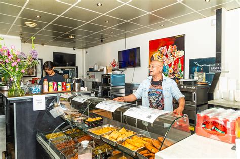 5 x hier eet je de beste roti van Amsterdam | Het Parool