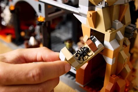 Lord of the Rings tower lego ko Pre order – Annieshop