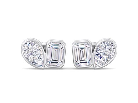 Emerald and Pear Shaped Diamond Studs – ZEWAR India