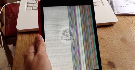 Solusi Layar LCD iPad Bergaris - Electro Mobile Apple Repair Service ...