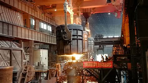 一线故事：二重装备冶炼浇注480吨核电转子用大型钢锭