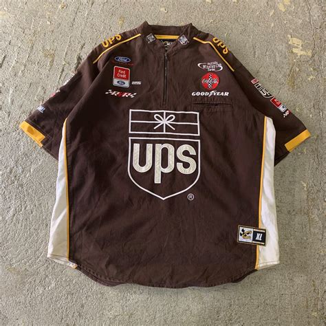 00s UPS Racing half zip S/S shirt | What’z up