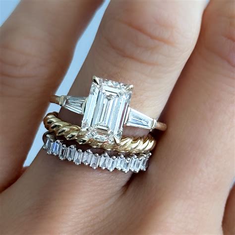 Vertical baguette wedding band 60 photos - Astyledwedding.com