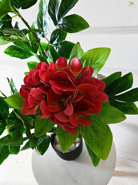Artificial Hydrangea Flower Bunch - Maroon – Blooming Floret