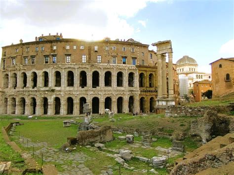 Ancient Rome 的图像结果