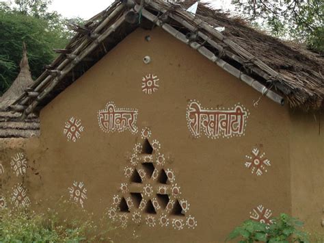 D'source Design Gallery on Rajasthani Mandana - Rangoli on Mud Walls ...