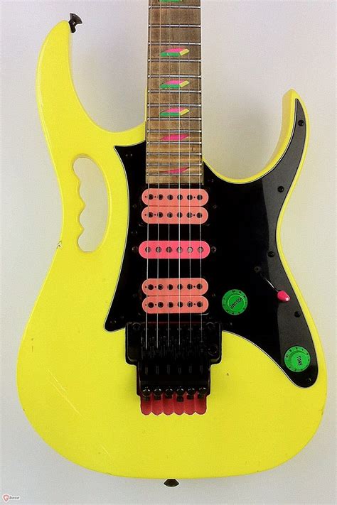 Ibanez JEM777 Steve Vai Signature, the oldest Jem model having been developed back in 1985 and ...